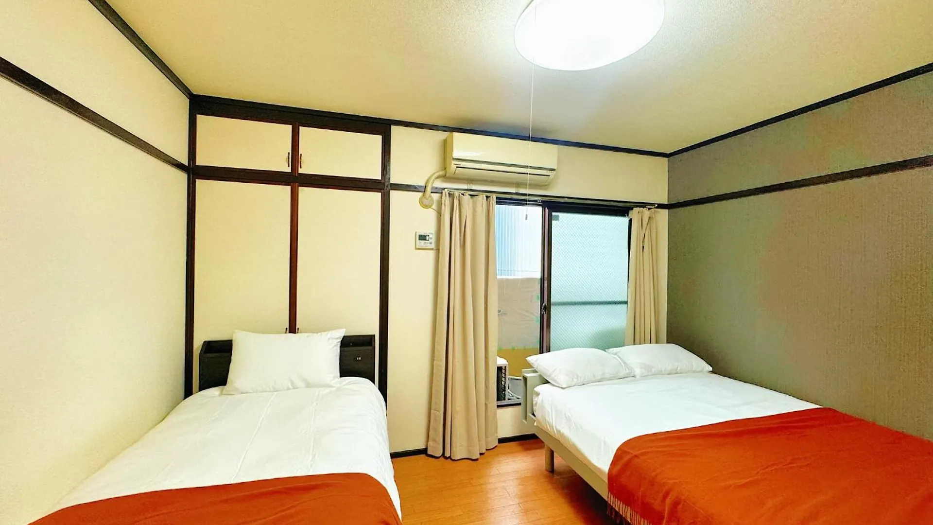 桜inn-通天閣301 Osaka 0*,  Japonya